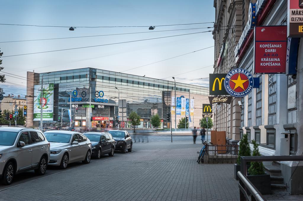 Merkela Lux Apartments Riga Esterno foto